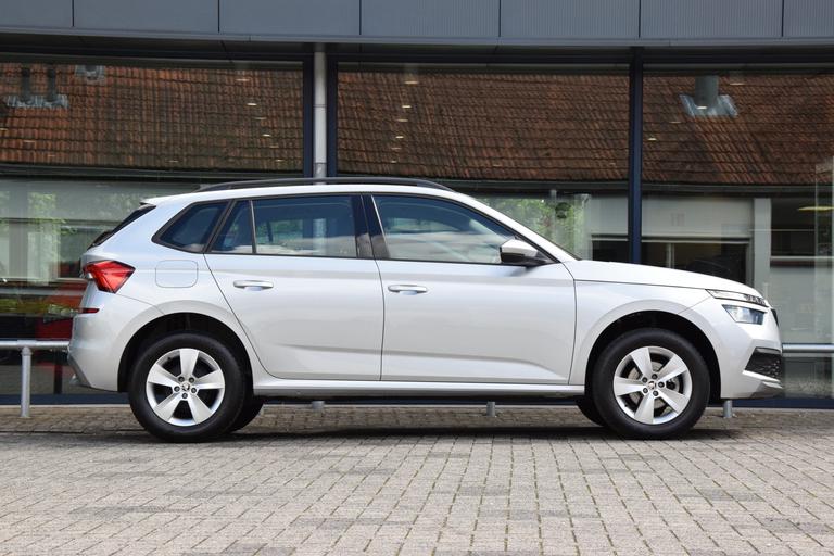 Skoda Kamiq 1.0 TSI 110PK Ambition | NL-Auto | BOVAG Garantie | Virtual Cockpit | Parkeer Camera | 16'' Velgen | Cruise Control | Full map Navigatie | Apple Carplay/Android Auto | Full LED | afbeelding 5