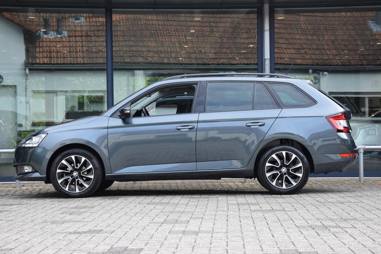 Skoda Fabia Combi 1.0 TSI Business Edition | Org. NL | BOVAG Garantie | Apple Carplay / Android Auto | 16'' Velgen | Cruise & Climate Control | DAB | Keyless Entry&Start | afbeelding 4