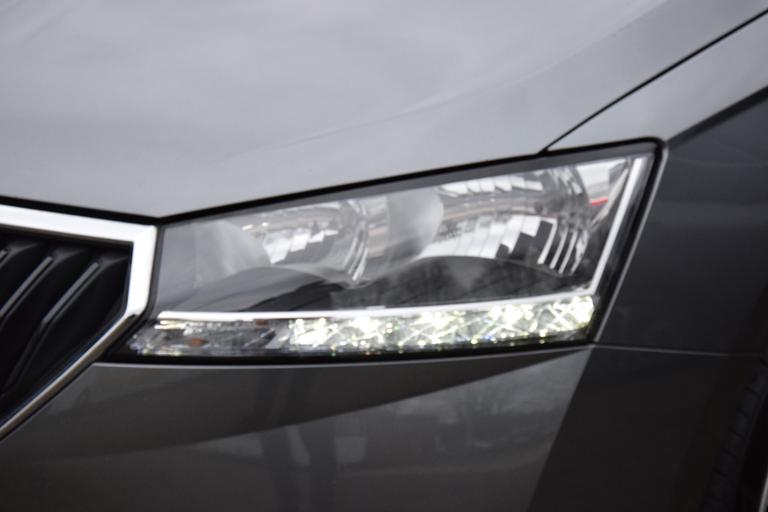 Skoda Fabia Combi 1.0 TSI Ambition | NL-Auto | BOVAG Garantie | DAB Digitale Radio | Navigatie-pakket | Parkeersensoren | Apple Carplay | Cruise Control | LED Dagrijverlichting | afbeelding 27
