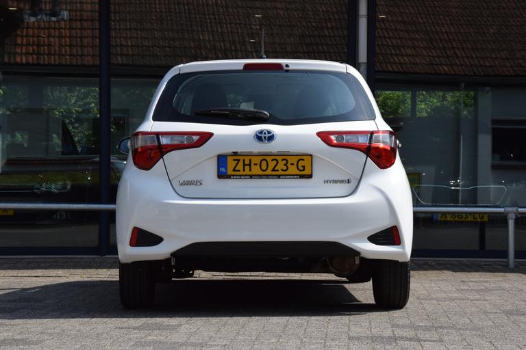 Toyota Yaris 1.5 Hybrid Active Automaat | Org. NL | BOVAG Garantie | Achteruitrijcamera | Bluetooth | Cruise & Climate Control | Multifunctioneel Stuur | Lane Assist | afbeelding 12