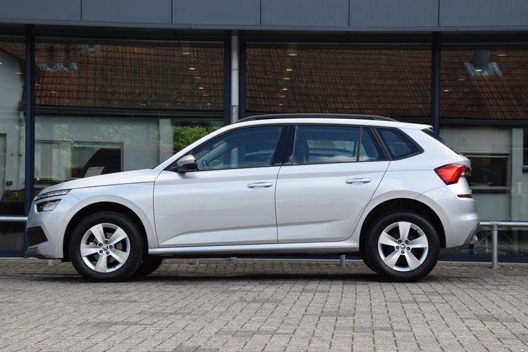 Skoda Kamiq 1.0 TSI 110PK Ambition | NL-Auto | BOVAG Garantie | Virtual Cockpit | Parkeer Camera | 16'' Velgen | Cruise Control | Full map Navigatie | Apple Carplay/Android Auto | Full LED | afbeelding 4