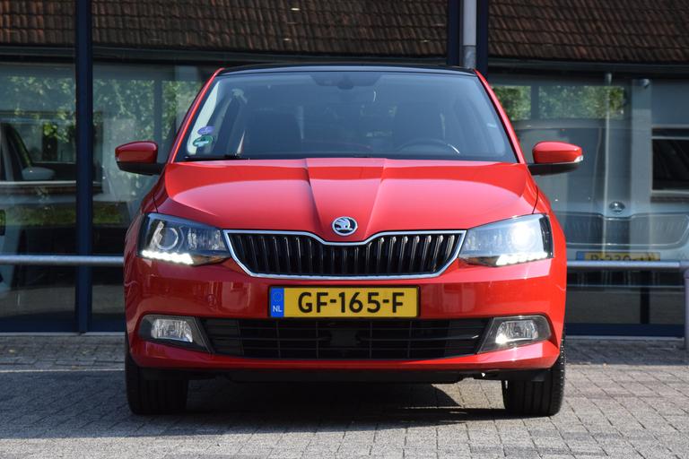 Skoda Fabia 1.2 TSI First Edition Ambition | Org. NL | BOVAG Garantie | Panoramadak | Cruise & Climate Control | Bluetooth Telefoonverbinding | PDC Achter | DAB Radio | afbeelding 11