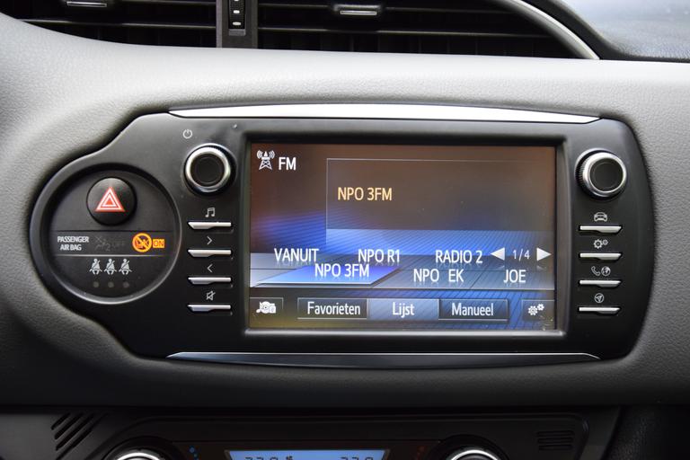 Toyota Yaris 1.5 Hybrid Active Automaat | Org. NL | BOVAG Garantie | Achteruitrijcamera | Bluetooth | Cruise & Climate Control | Multifunctioneel Stuur | Lane Assist | afbeelding 20