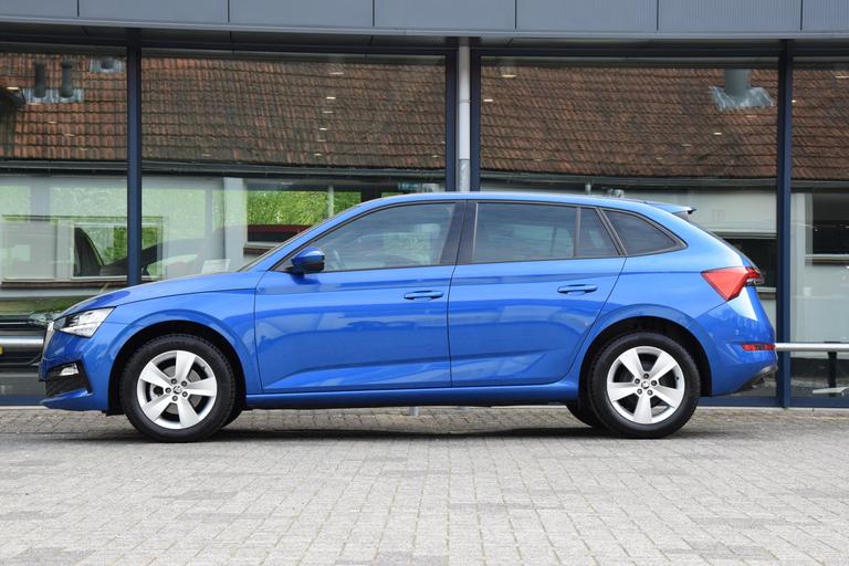 Skoda Scala 1.0 TSI 116PK Sport Business | BOVAG Garantie | NL-Auto | Full LED | Stoelverwarming | PDC Achter | Sportstoelen | Apple Carplay/Android Auto | afbeelding 4