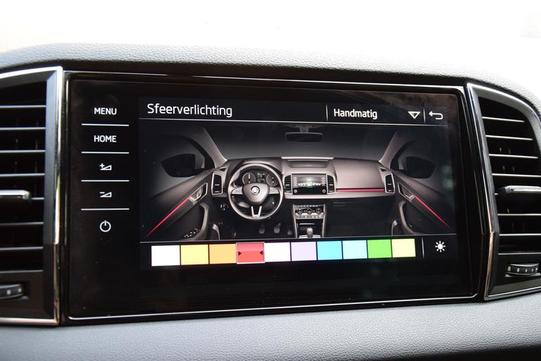 Skoda Karoq 1.5 TSI ACT Sportline Business DSG Automaat | Org. NL | BOVAG Garantie | Navigatie | Virtual Cockpit | Achteruitrijcamera | 18'' Velgen | Full LED | Carplay | DAB | Keyless Entry&GO | afbeelding 24